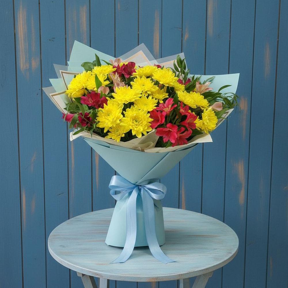 Букет цветов из: Альстромерии и Хризантемы в Троицком Омской области