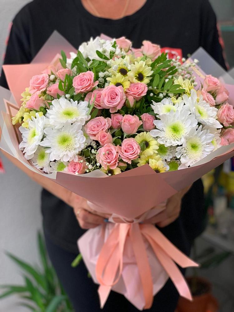 Букет цветов из: Розы и Хризантемы в Троицком Омской области