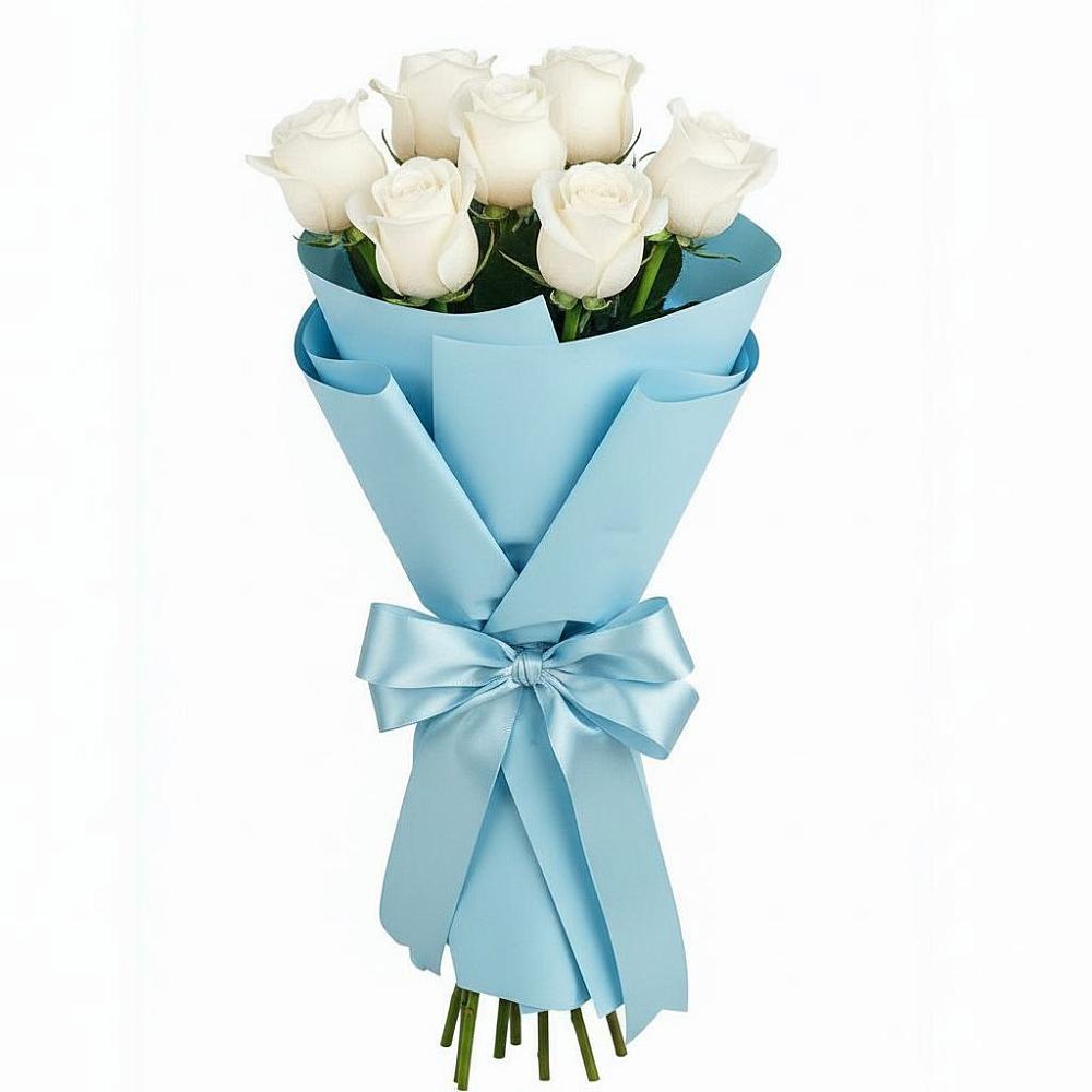 Букет 7 белых роз Проуд в Троицком Омской области