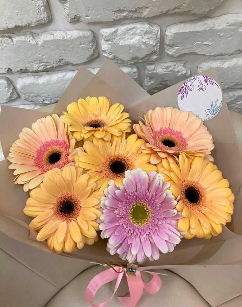 Букет цветов из: Герберы в Троицком Омской области