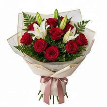 Букет цветов из:  Лилии и Розы в Троицком Омской области