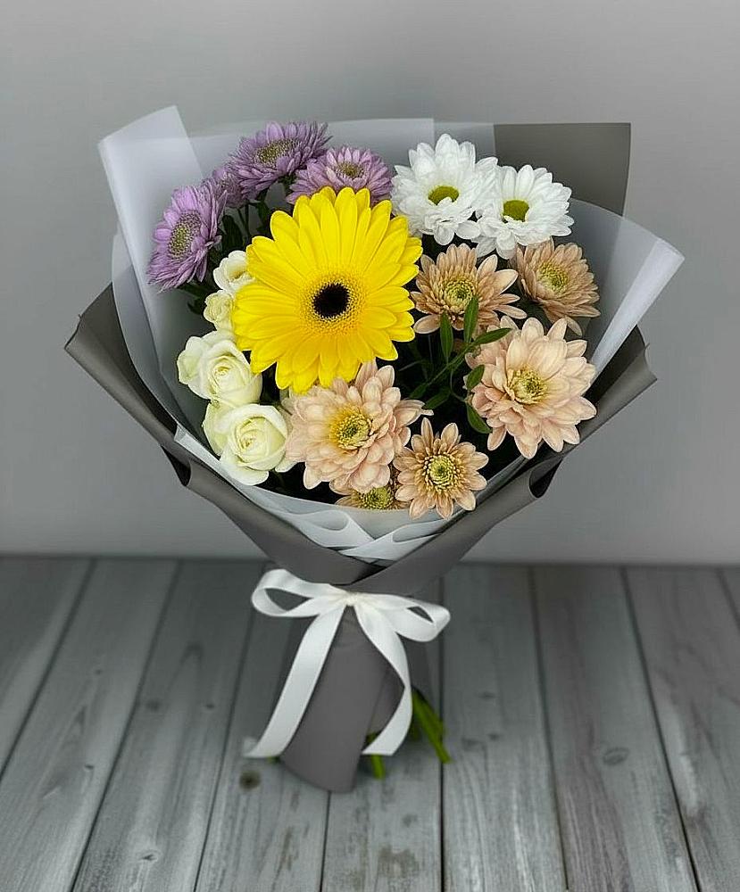 Букет цветов из: Розы, Герберы и Хризантемы в Троицком Омской области