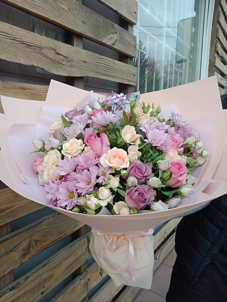 Букет цветов из: Розы и Хризантемы в Троицком Омской области