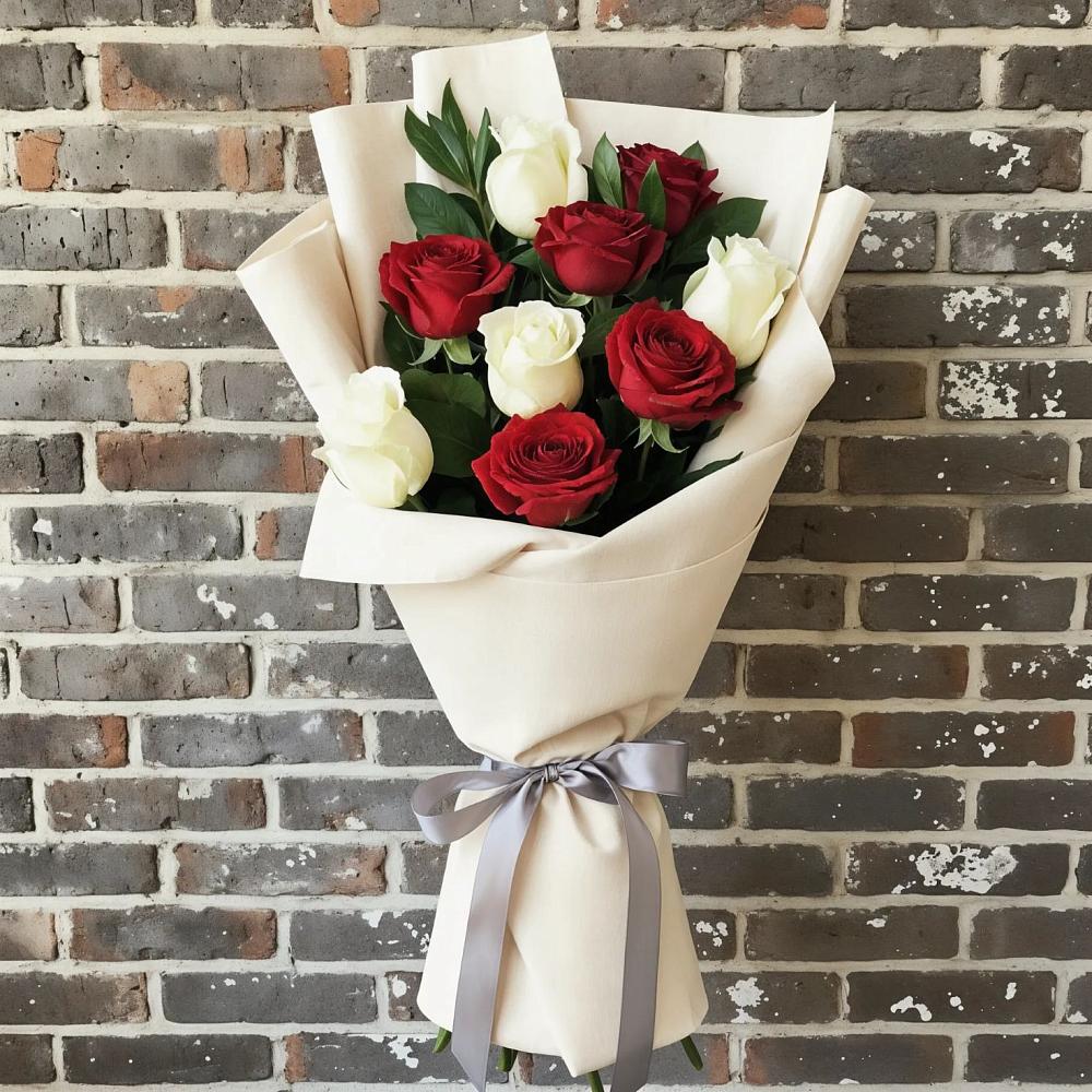 Букет цветов из: Розы в Троицком Омской области