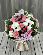 Букет цветов из:  Альстромерии, Гвоздики, Розы и Хризантемы в Троицком Омской области