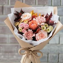 Букет цветов из:  Гвоздики, Хризантемы и Розы в Троицком Омской области