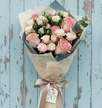 Букет цветов из:  Розы #REPLACE_PRED# Троицком Омской области