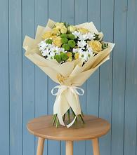 Букет цветов из:  Хризантемы и Розы в Троицком Омской области