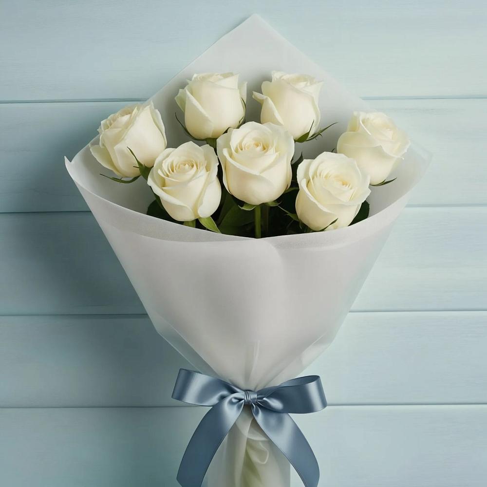 Букет 7 Белых роз Эдлесс Лав в Троицком Омской области