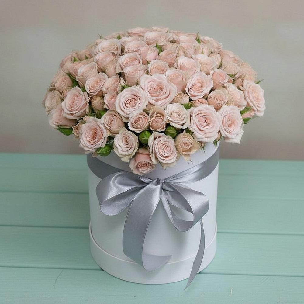 Цветочная композиция из Розы в шляпной коробке в Троицком Омской области